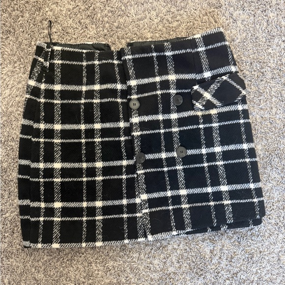 Dresses & Skirts - Plaid Black and White Women's Skirt